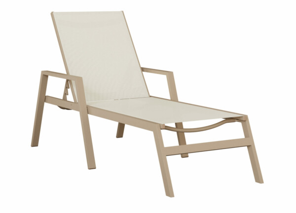 Vida Chaise Lounge with Arms